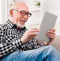 Person mit iPad